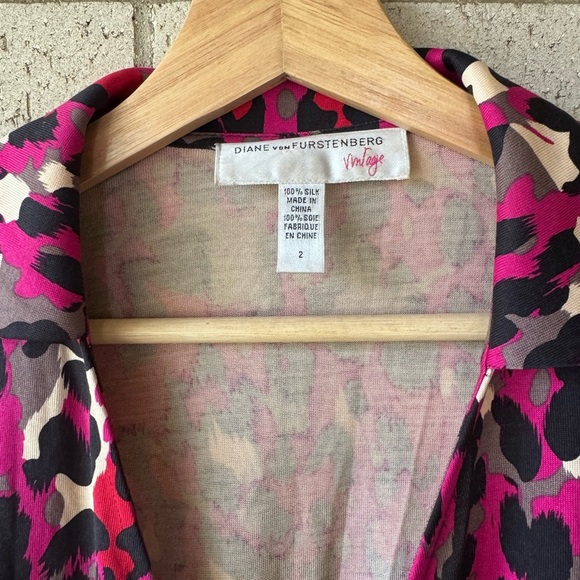 Diane von Furstenberg Pink and Black Leopard Patterned Dress - Picture 2 of 4